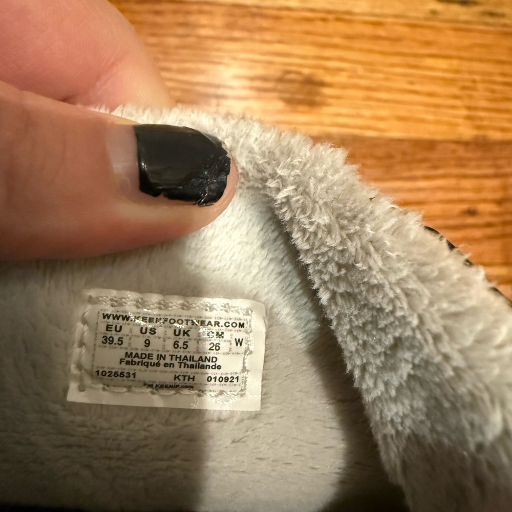 KEEN Women's Terradora 2 Wintry Pull on Insulated Waterproof Snow Boot- size 9 - Picture 7 of 7